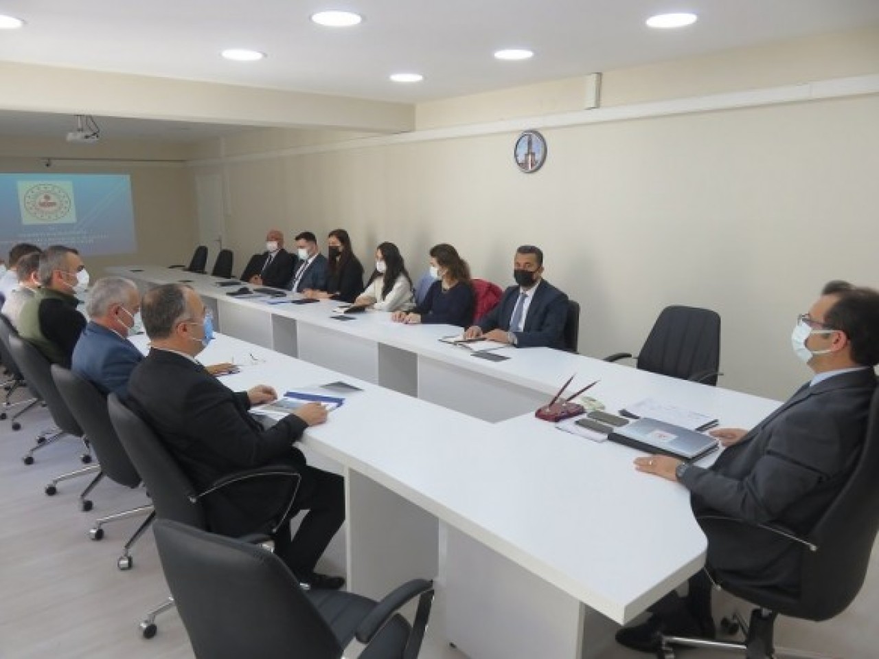 YATIRIMLAR DEĞERLENDİRİLDİ