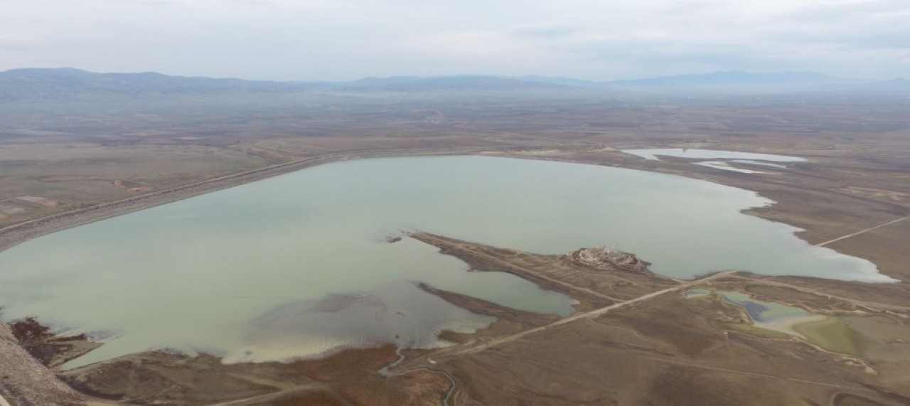 YEDİKIR BARAJ GÖLÜ'NDE SU SEVİYESİ YÜZDE 15'E DÜŞTÜ