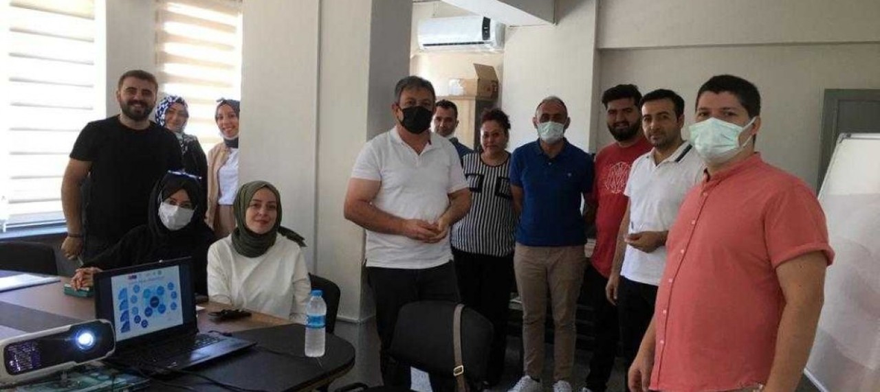 YEG PROJE YAZMA EĞİTİMİ DÜZENLEDİ