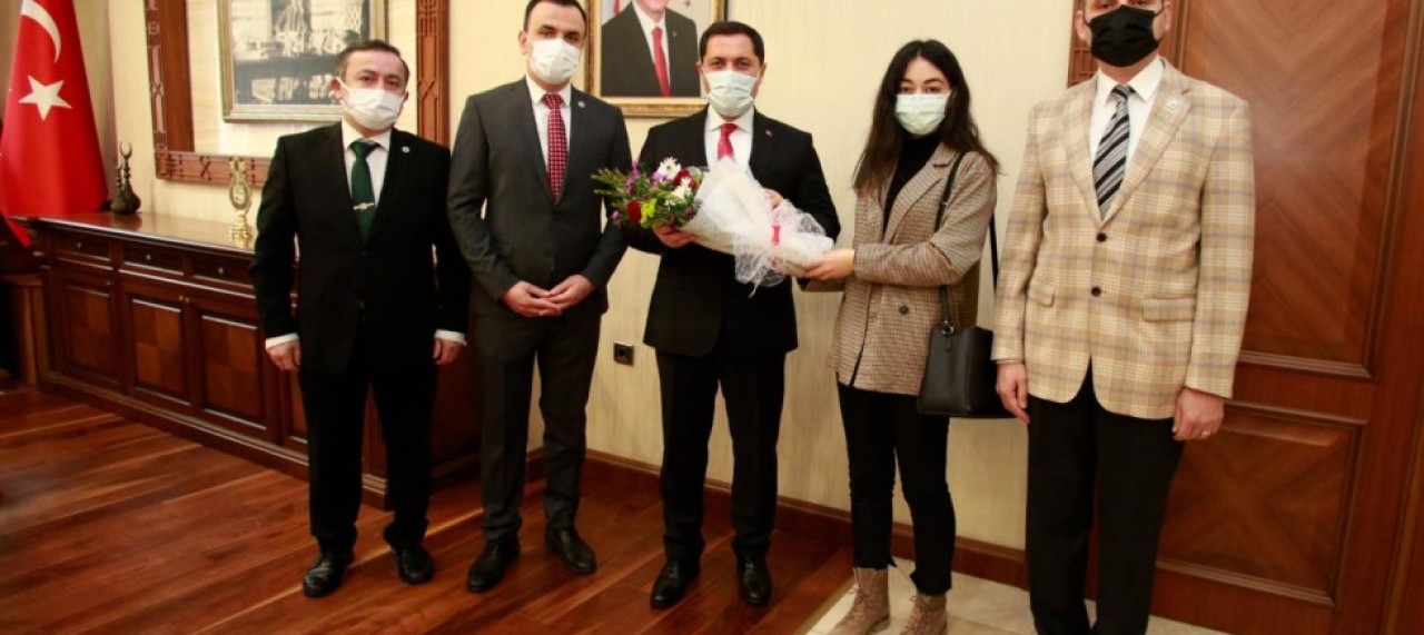 YEŞİLAY HEYETİ’NDEN VALİ MASATLI’YA ZİYARET