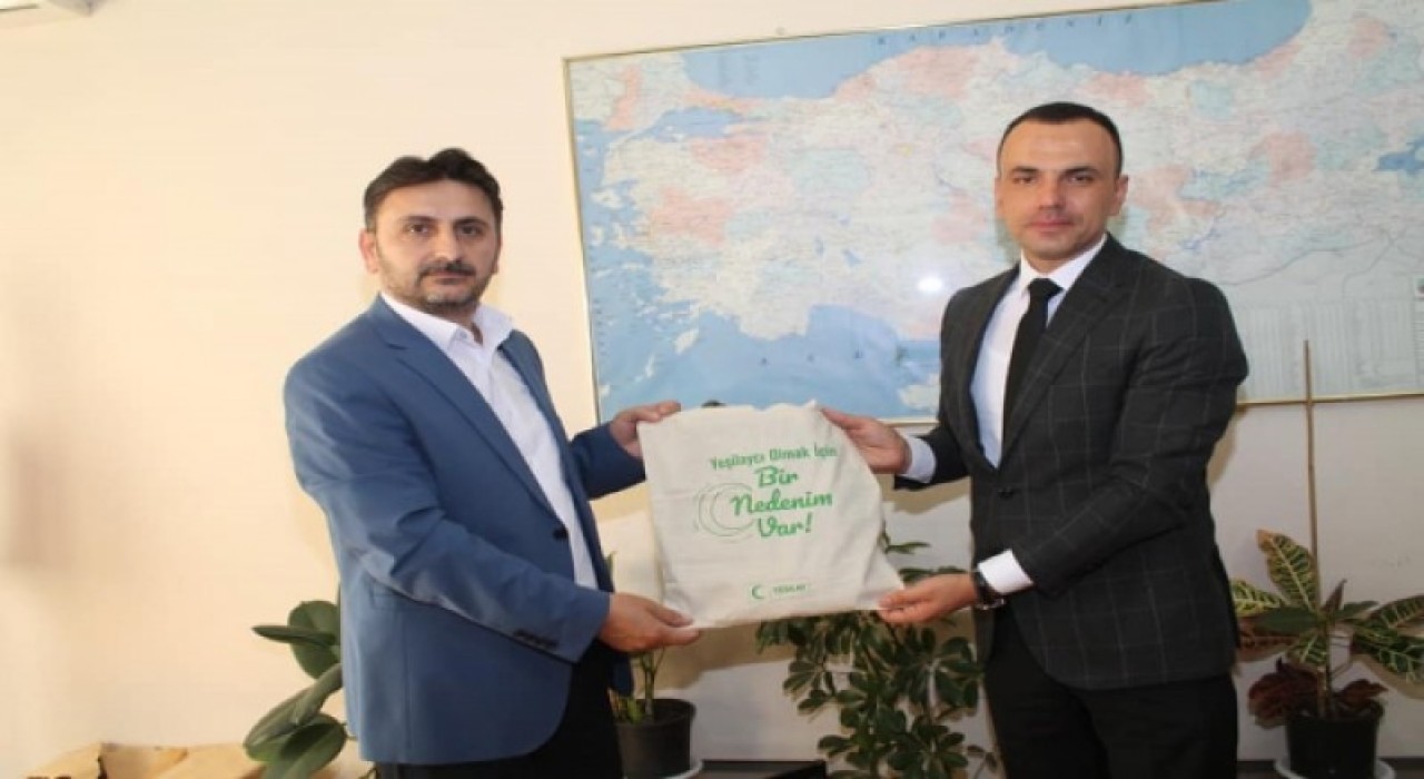 YEŞİLAY YÖNETİMİNDEN MÜFTÜLÜK ZİYARETİ
