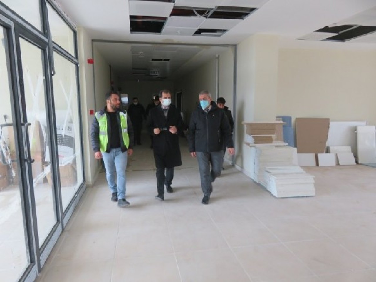YURT İNŞAATINDA İNCELEMELERDE BULUNDU