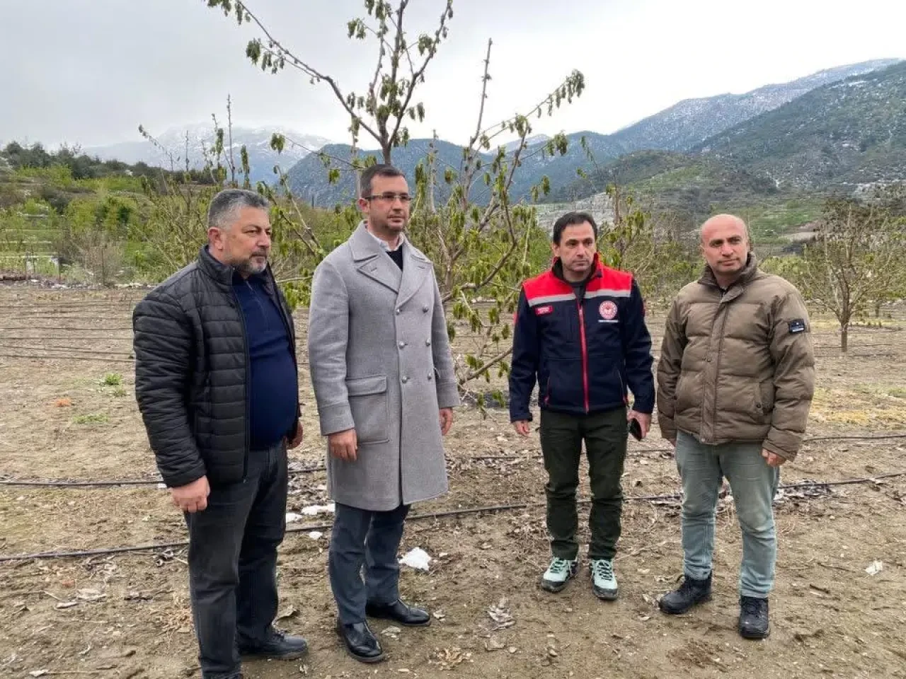İl Başkanı Uzun’dan Zirai Don İncelemesi: “Son 30 Yılın En Sert Soğukları Yaşandı” 3