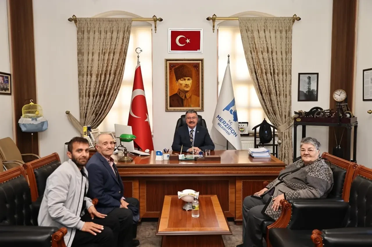 Başkan Alp Kargı, Belediyede Misafirlerini Ağırlamaya Devam Ediyor 4