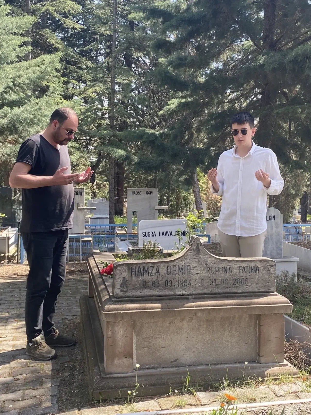 AK Gençlik’ten Vefa Ziyareti: İncekul ve Demir Dualarla Anıldı! 1