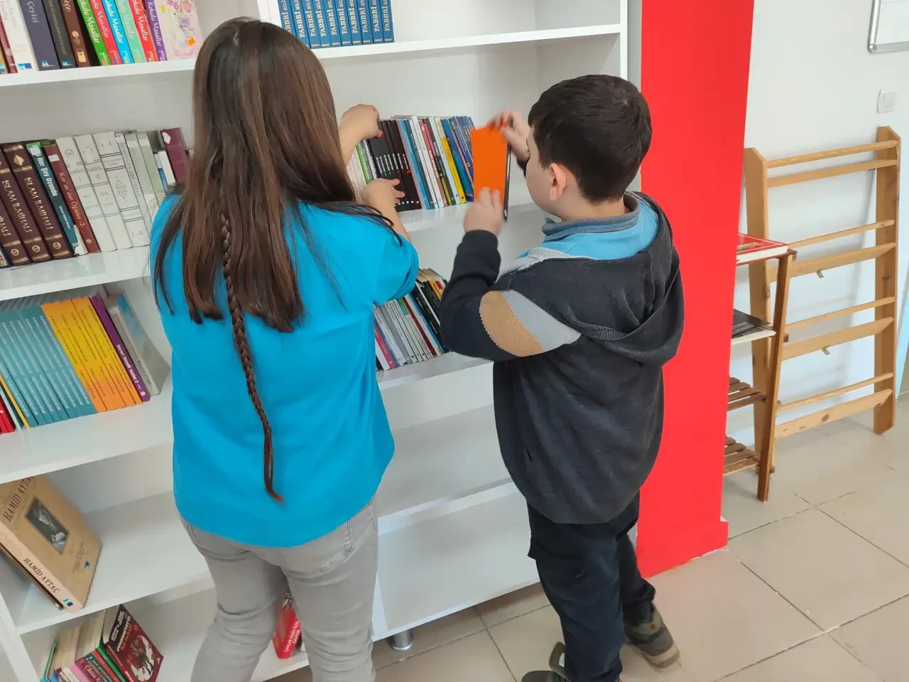 Kütüphaneler Haftasında Anlamlı Bağış 3