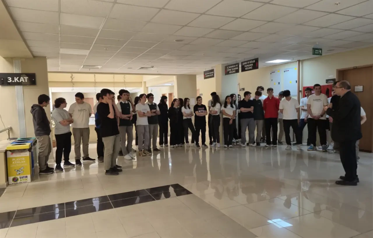 Macit Zeren Fen Lisesi Öğrencilerinden Amasya Üniversitesi Mimarlık Fakültesi’ne Ziyaret 1