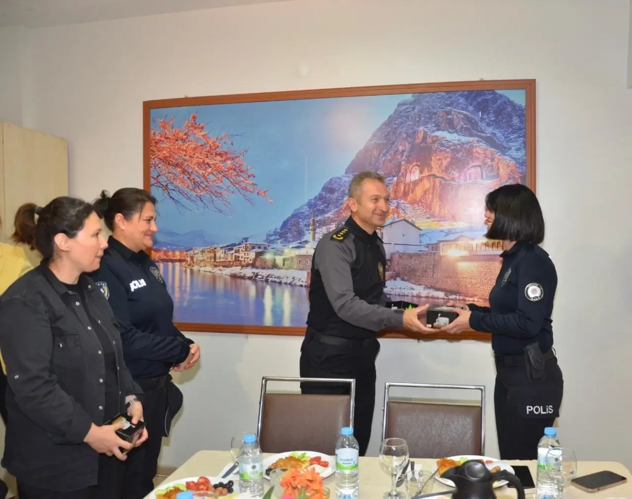 Amasya Emniyeti Anneler Günü’nü Kutladı 2