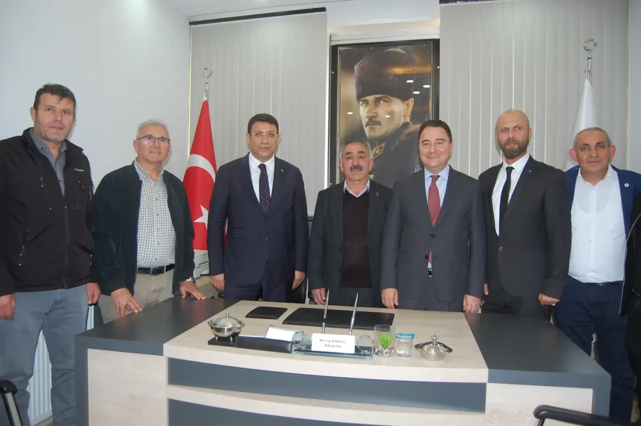 Babacan, Küçük Esnafın Sorunlarını Dinledi 2