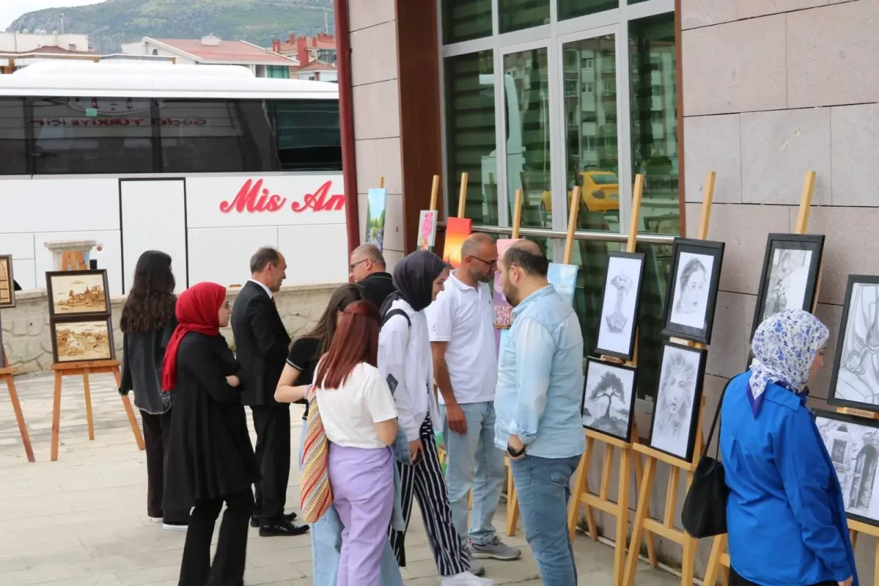 Gençlik Haftası’nda Amasya’da Sanat ve Müzik Buluşması 1