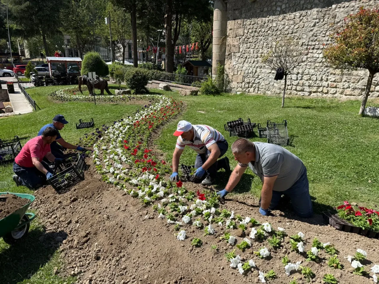 Amasya Belediyesi'nden Yeşil ve Temiz Bir Kent İçin Yoğun Çalışma 2