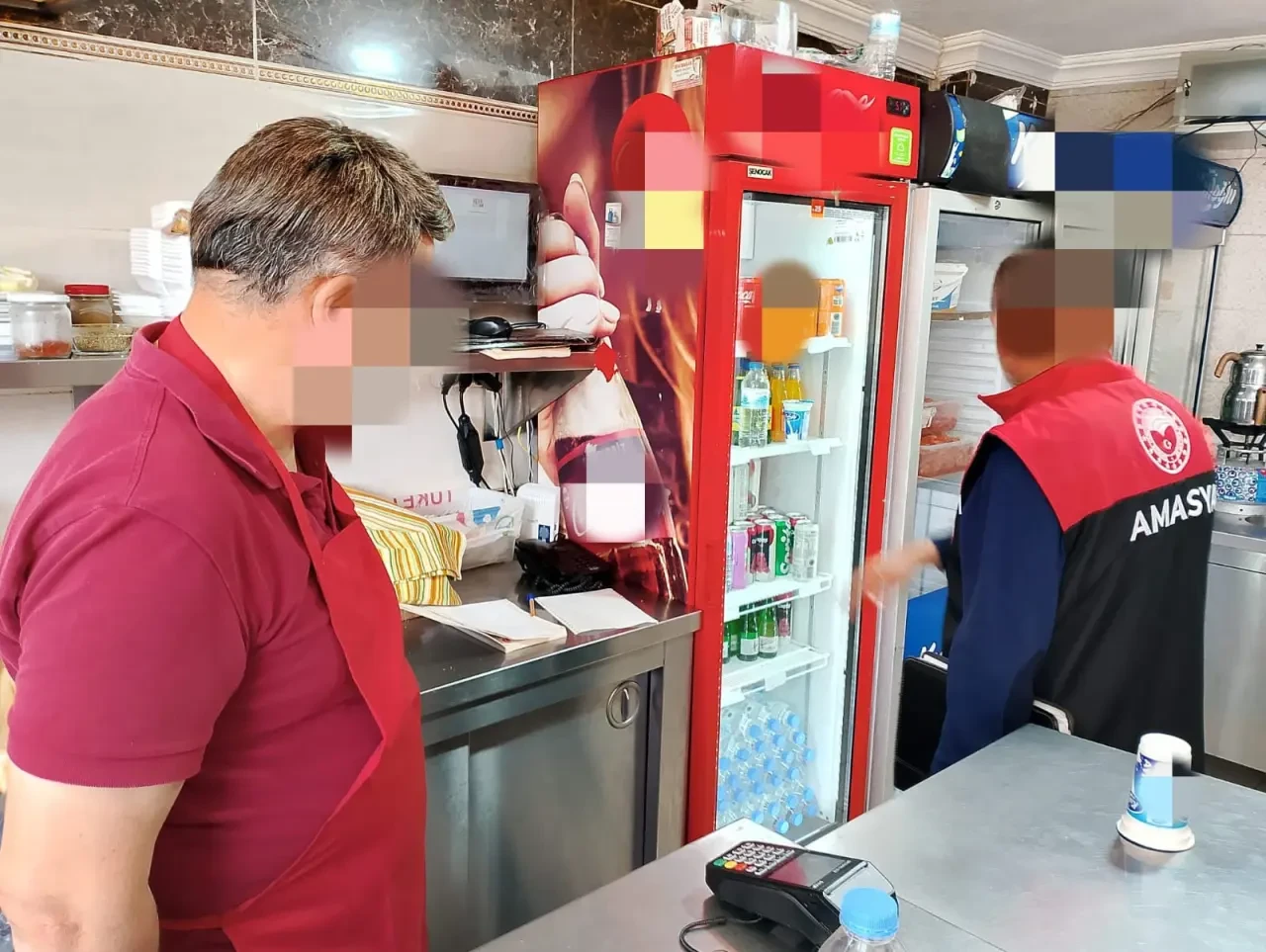 Amasya'da Tavuk Döner İşletmelerine Sıkı Denetim: Uygunsuzluğa 9,6 Milyon TL Ceza! 1