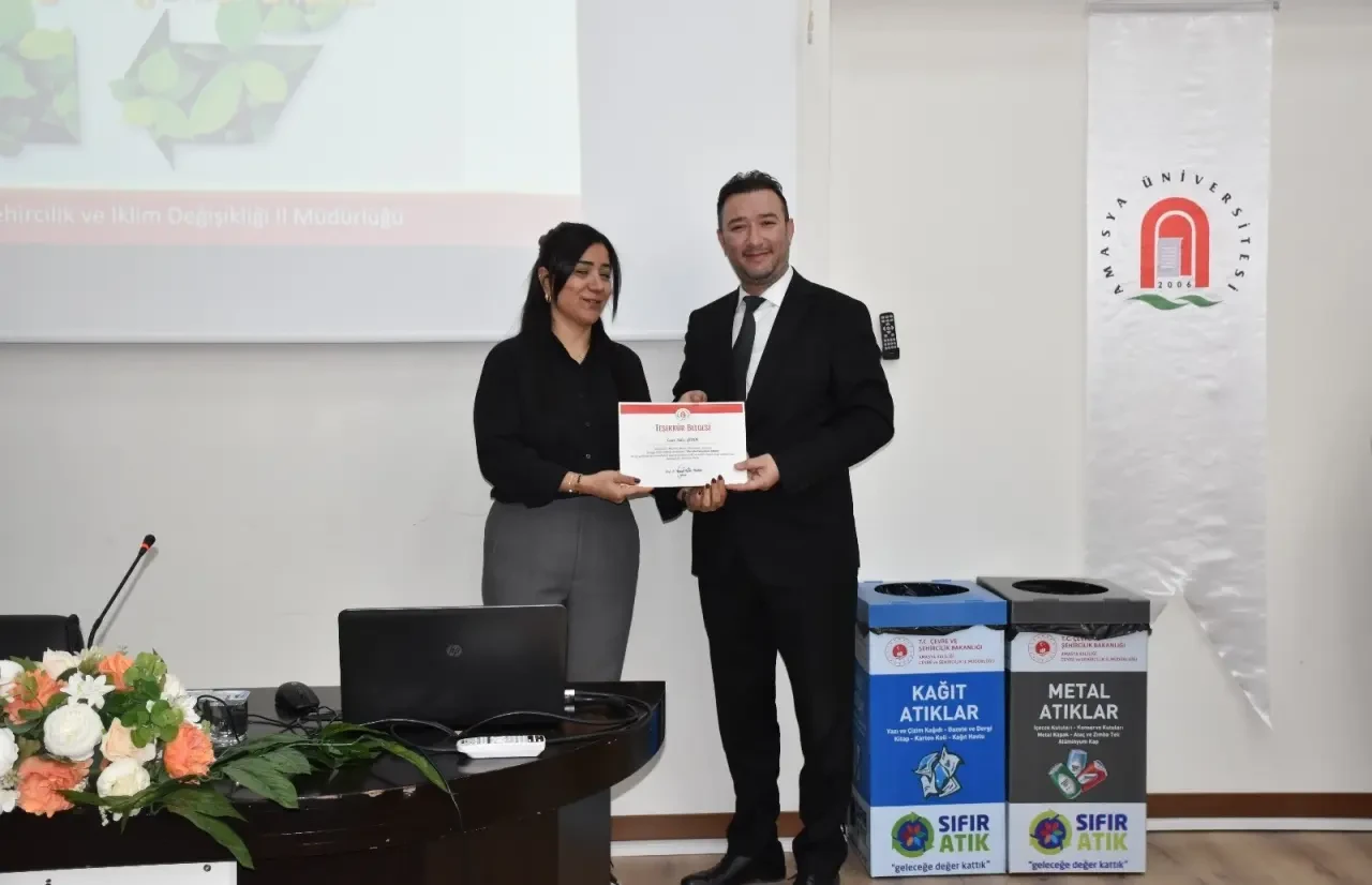 Amasya Üniversitesi’nde Sıfır Atık Farkındalık Eğitimi Düzenlendi 2