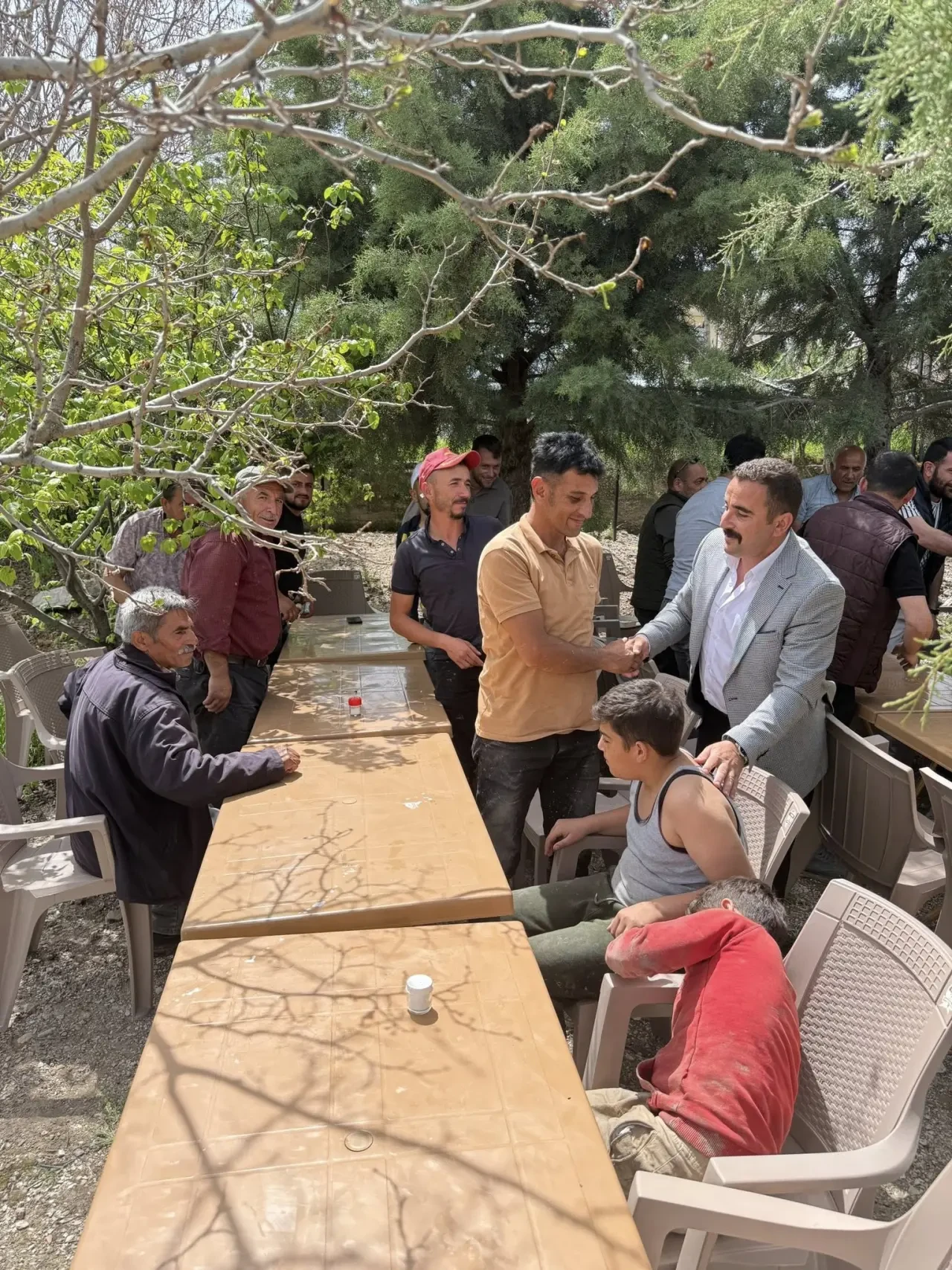 Merzifon Gençlerinden Oymak Köyü’nde Anlamlı Katılım: "Dua Oldukça Rahmet Yağar" 4