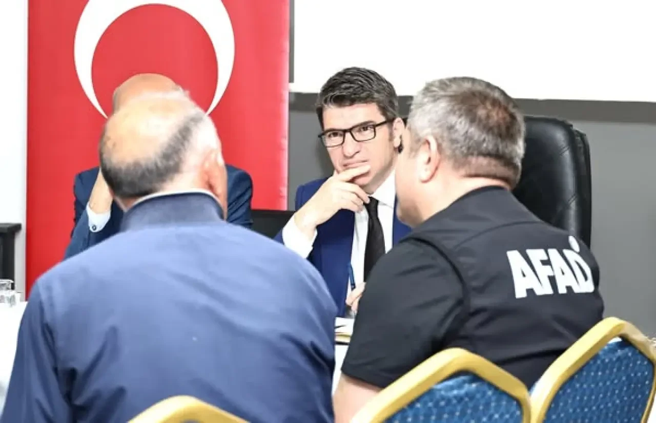 Vali Bakan Halkın Sesine Kulak Verdi! 1