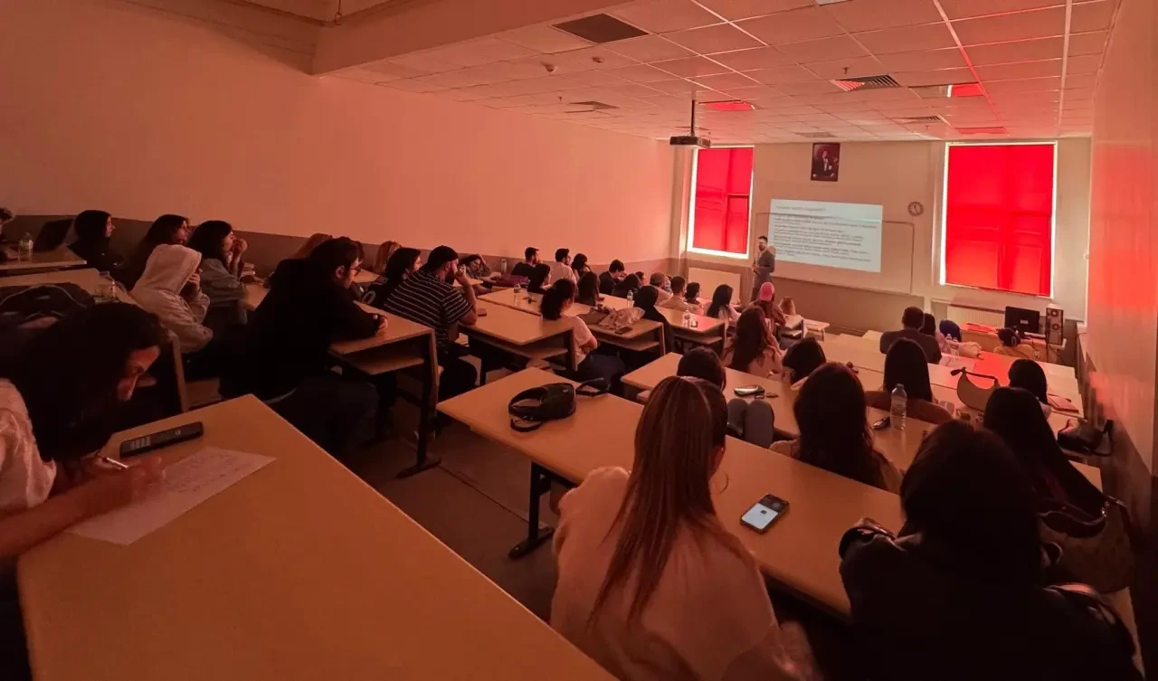 Amasya İl Sağlık Müdürlüğü’nden Öğrencilere Sağlıklı Yaşam Eğitimleri 3