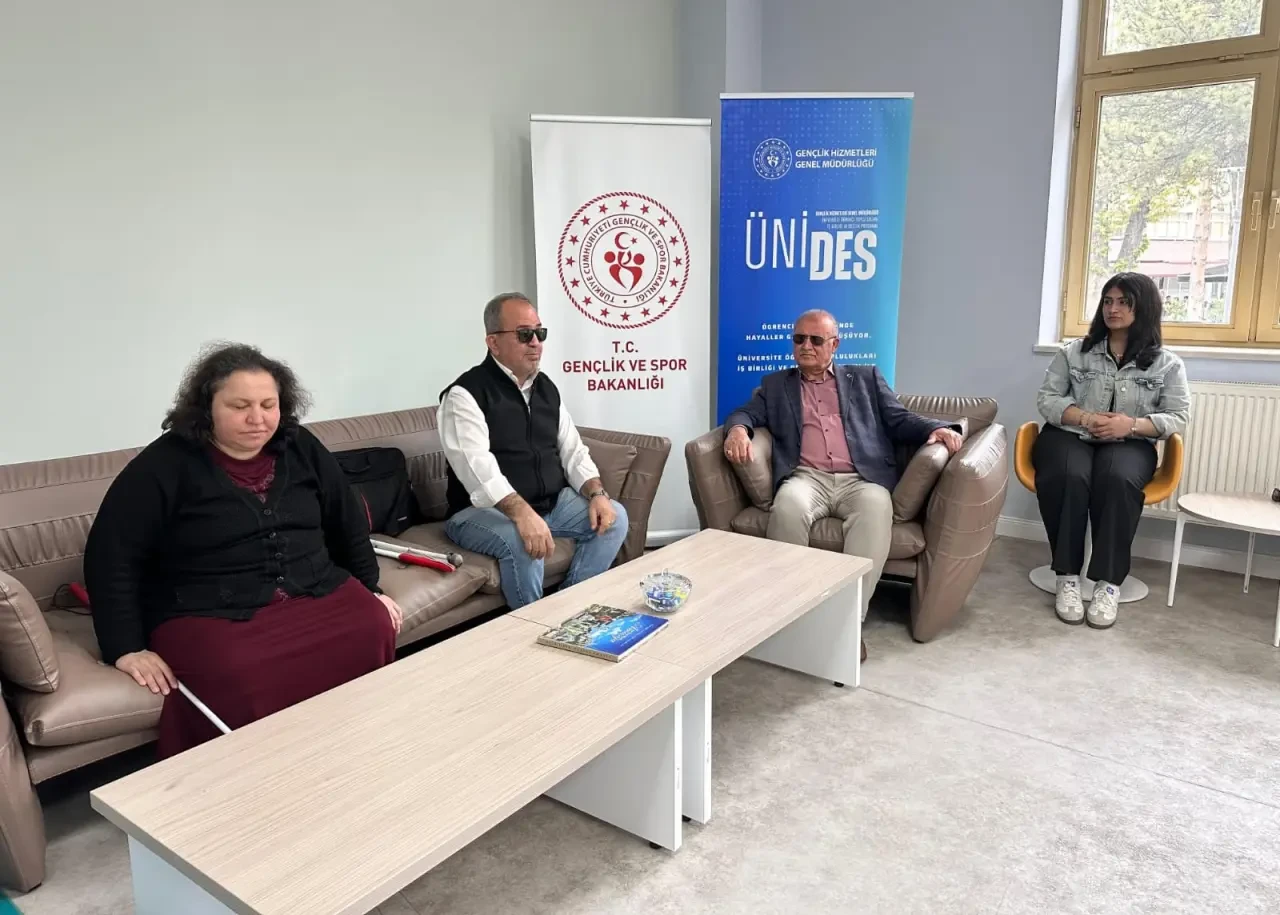 Amasya Üniversitesi’nde “Engelsiz Bir Sohbet” Gerçekleştirildi 1