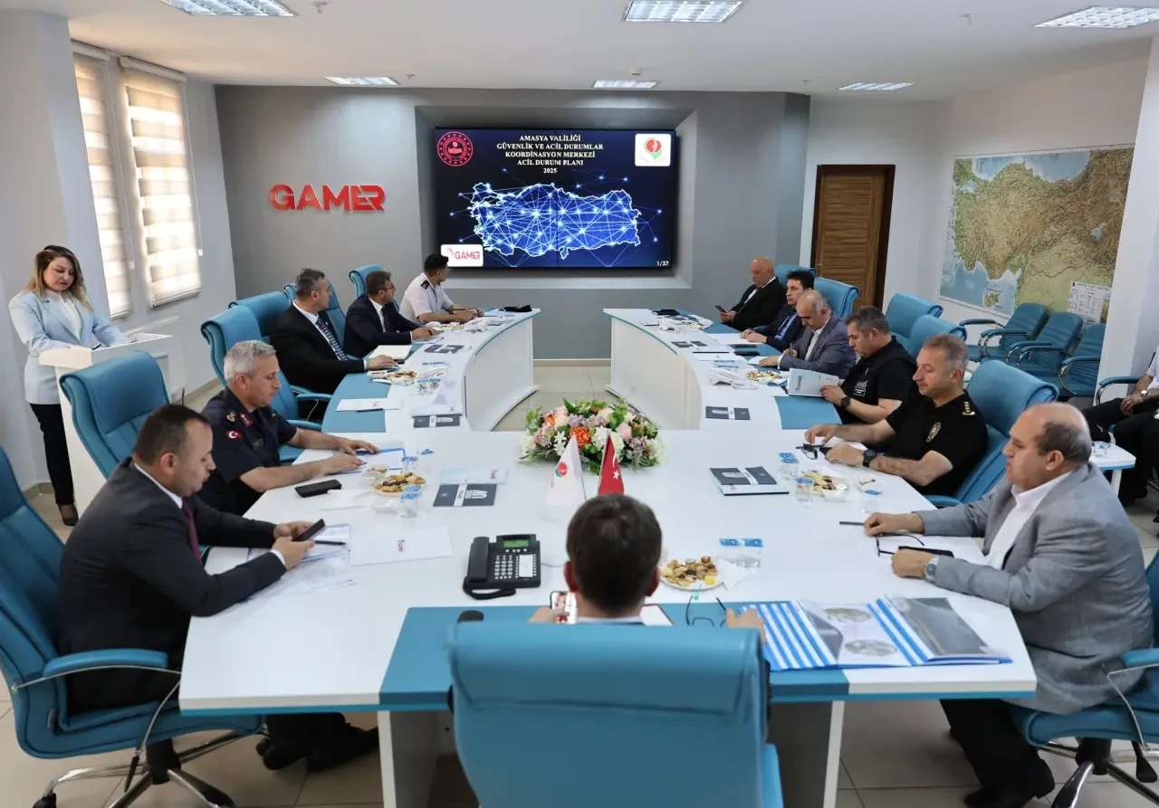 Amasya’da GAMER Toplantısı Gerçekleştirildi: Güvenlik ve Acil Durumlar Masaya Yatırıldı 3