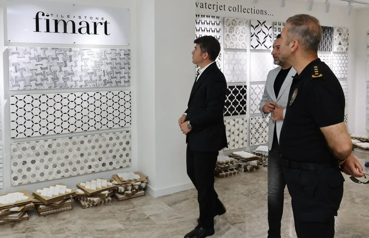 Amasya Valisi Önder Bakan’dan Fimart Mozaik Tasarım Firması’na Ziyaret 2