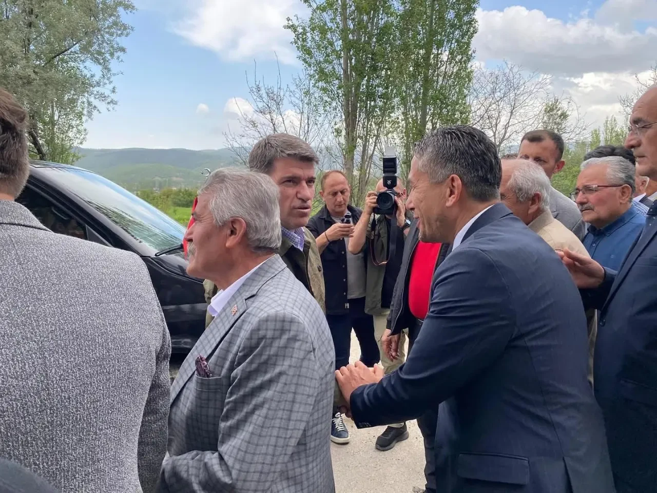 Amasya MHP'den Halkla Buluşma 3