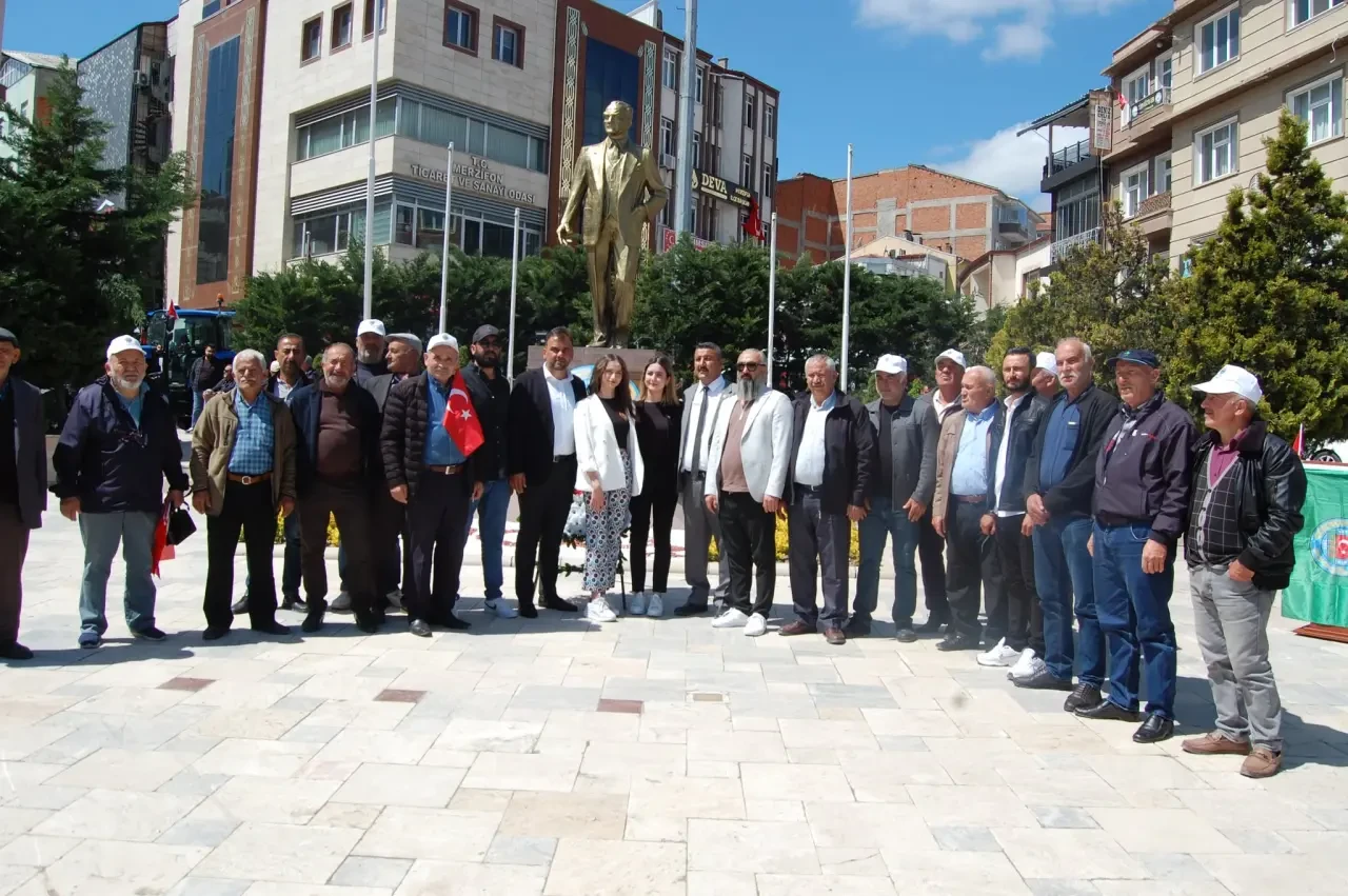 Çiftçi Hem Gününü Kutladı, Hem Taleplerini Dile Getirdi 4