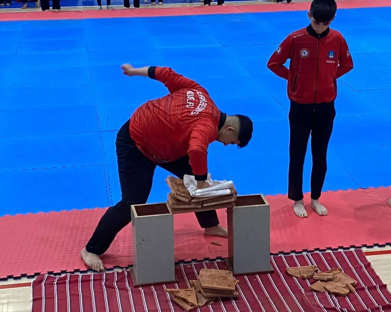 Gençlik Bayramını Kutladı! 4
