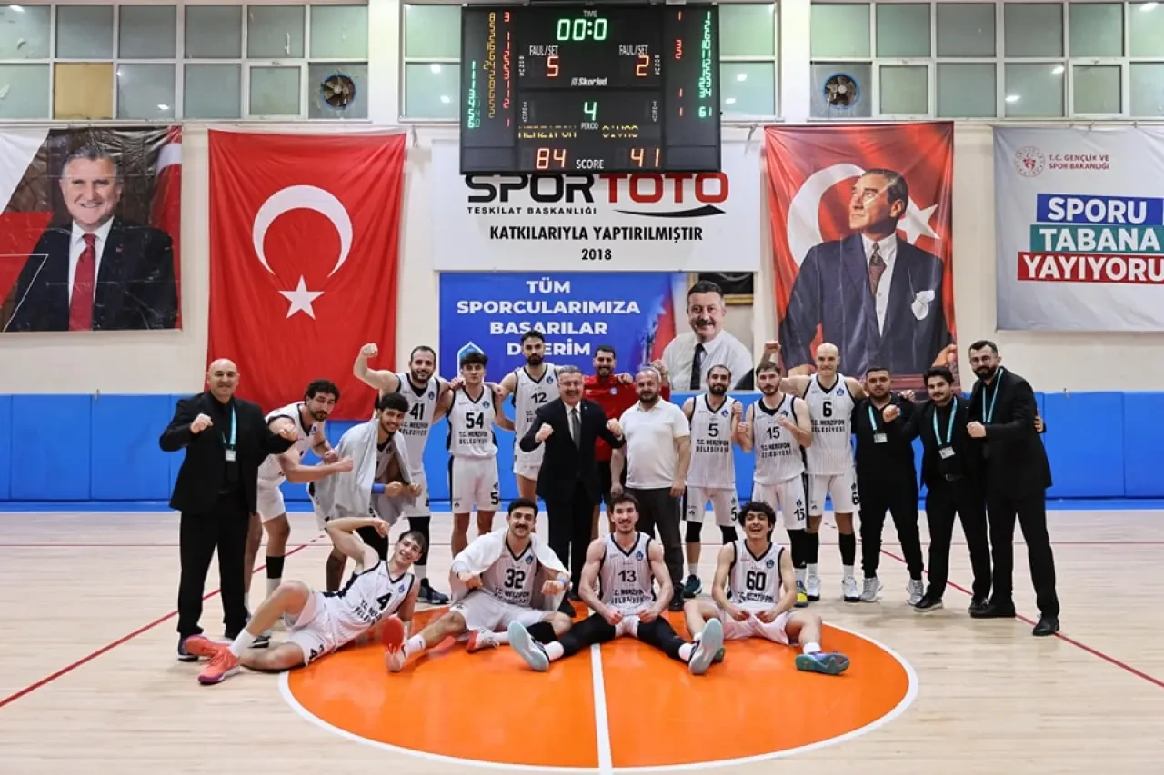 Belediyespor İlk Turu Rahat Geçti! 3