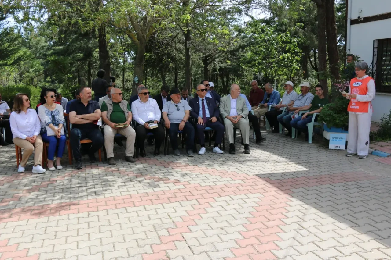 "Merzifon’da 'Yitik Lale'yle Doğaya Vefa!" 4