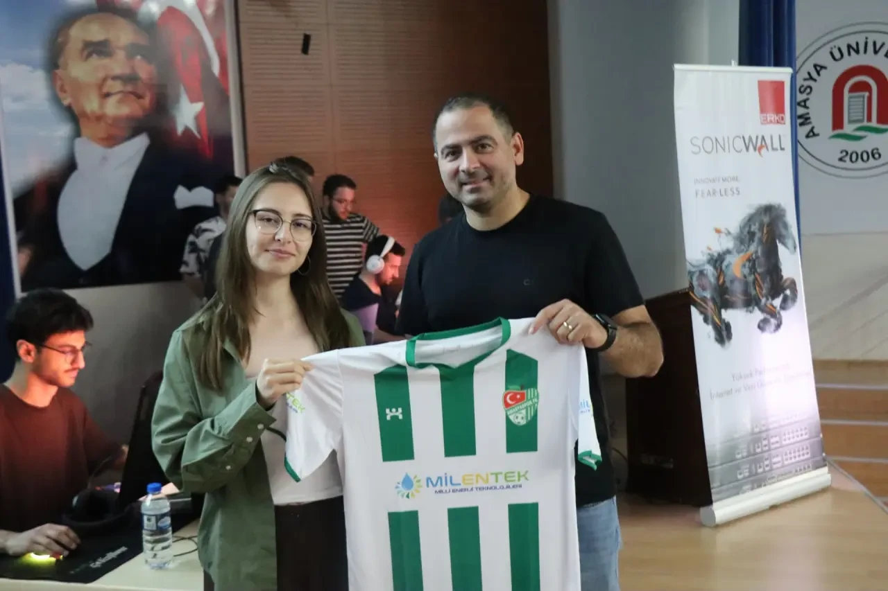 Amasya Üniversitesi Mühendislik Fakültesi’nde E-Spor Turnuvası Heyecanı 4