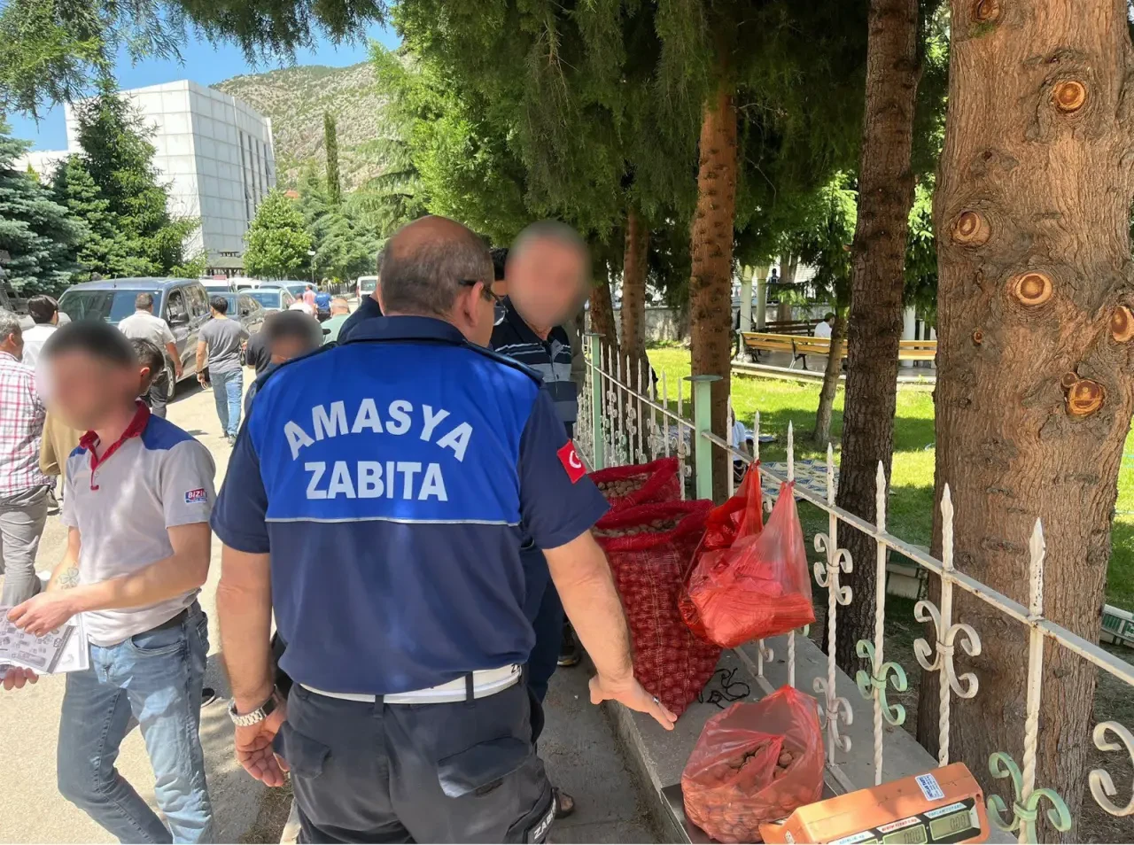 Amasya Belediyesi’nden 7/24 Denetim Seferberliği: Zabıta Ekipleri Sahada 2