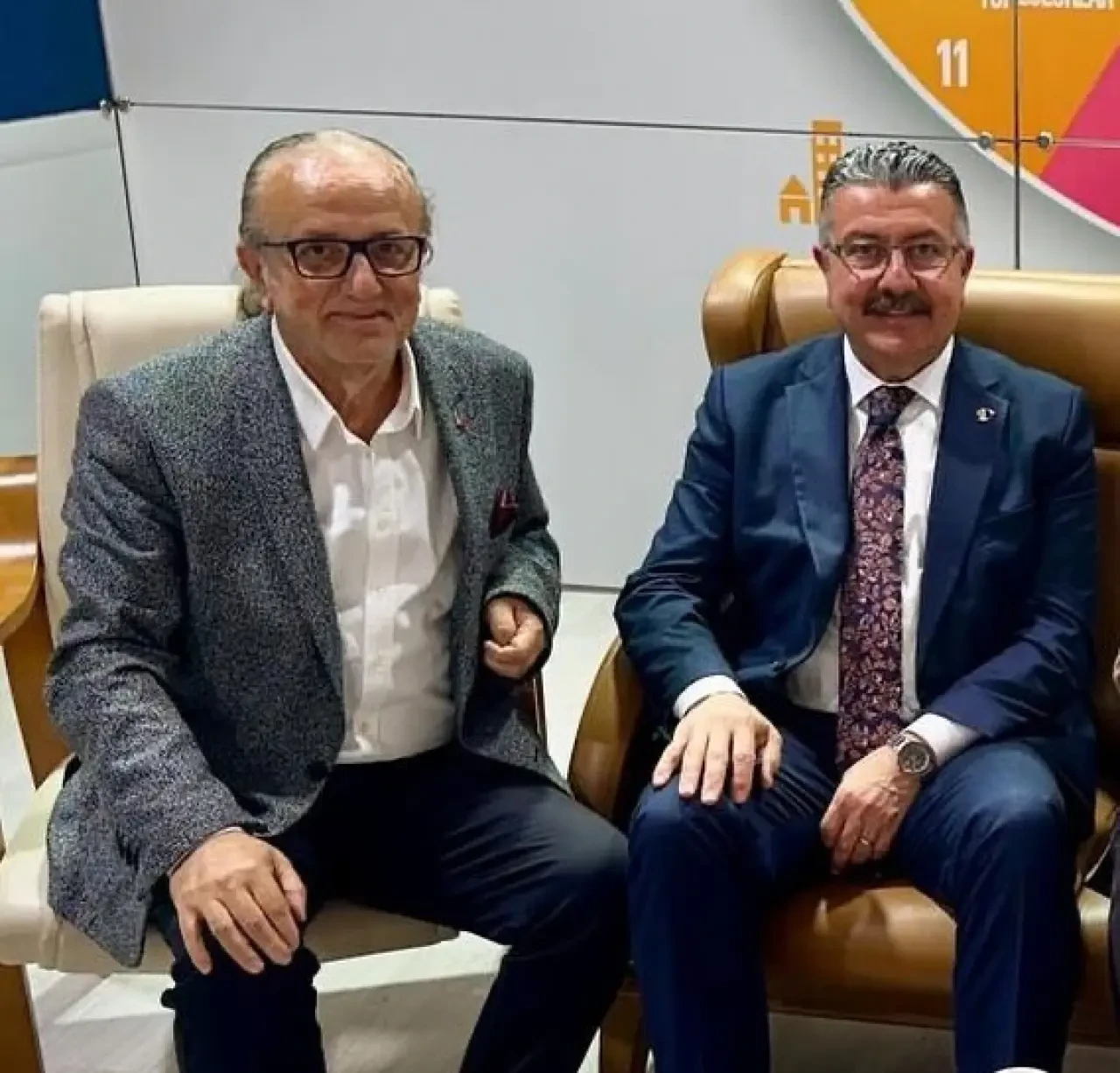 Merzifon Vakfı, 8. Merzifon Kitap Fuarı’nda Tanıtım Standıyla Yerini Aldı 1