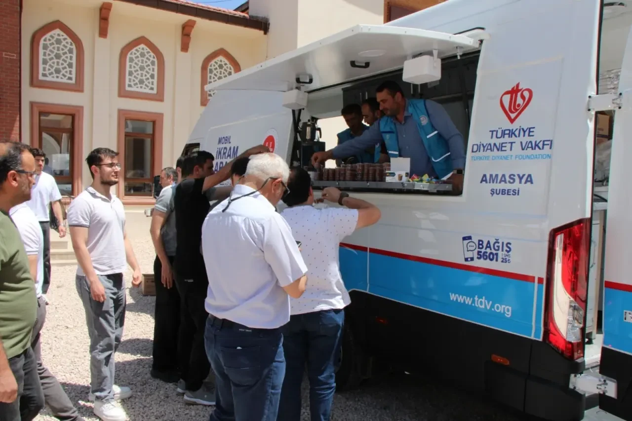 Müftülükten Öğrencilere Tatlı Moral Desteği! 2