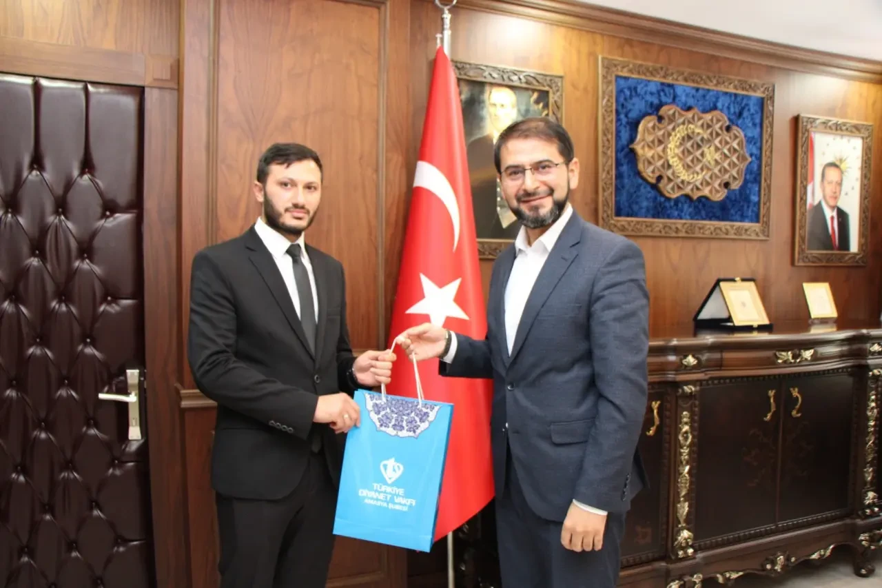 Din Görevlileri Arasında Hafızlık Yarışması: Amasya'da Kıyasıya Rekabet 3