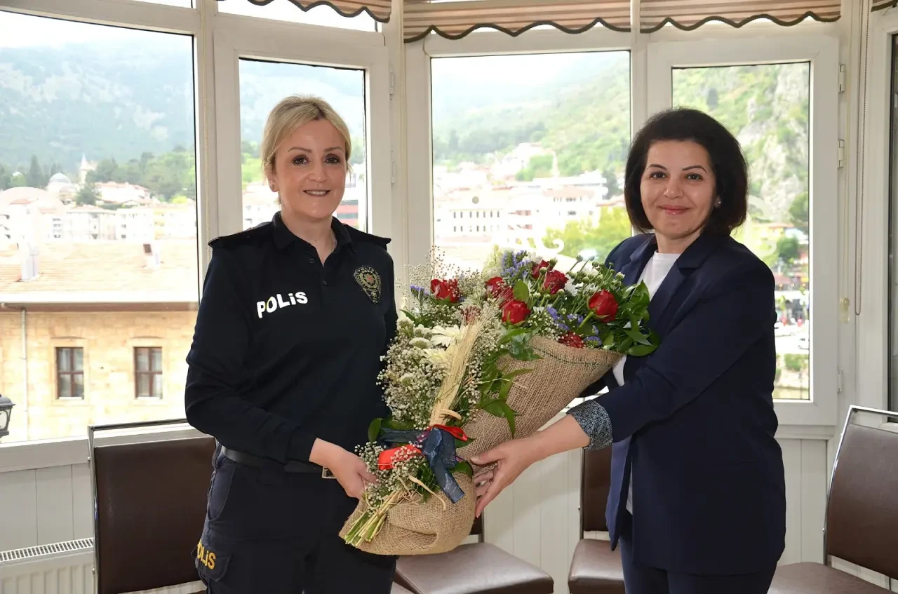 Amasya Emniyeti Anneler Günü’nü Kutladı 5
