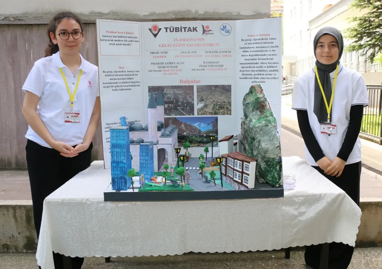 Amasya Sosyal Bilimler Lisesi’nde TÜBİTAK Bilim Fuarı Açıldı 4