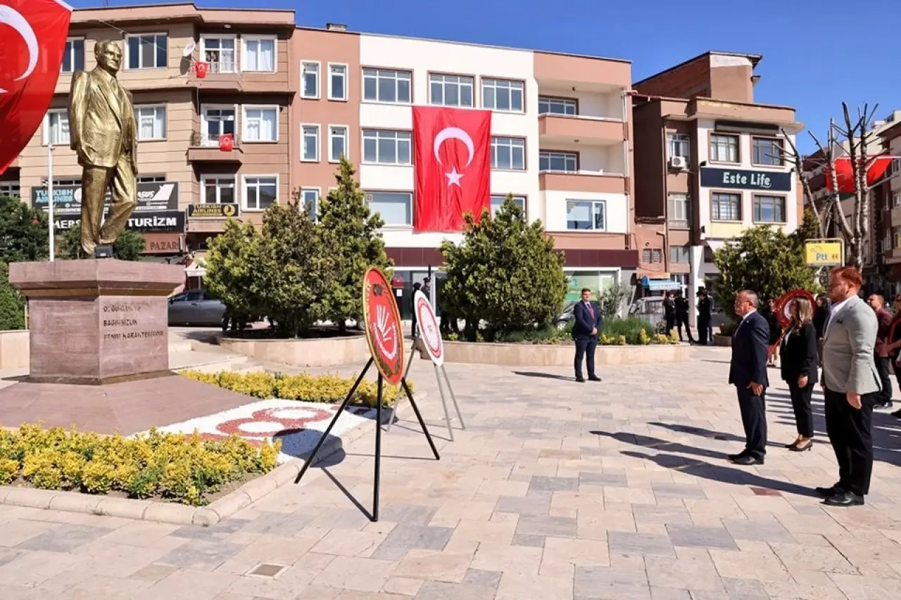 Merzifon'da CHP ve ADD’den Alternatif Kutlama 1