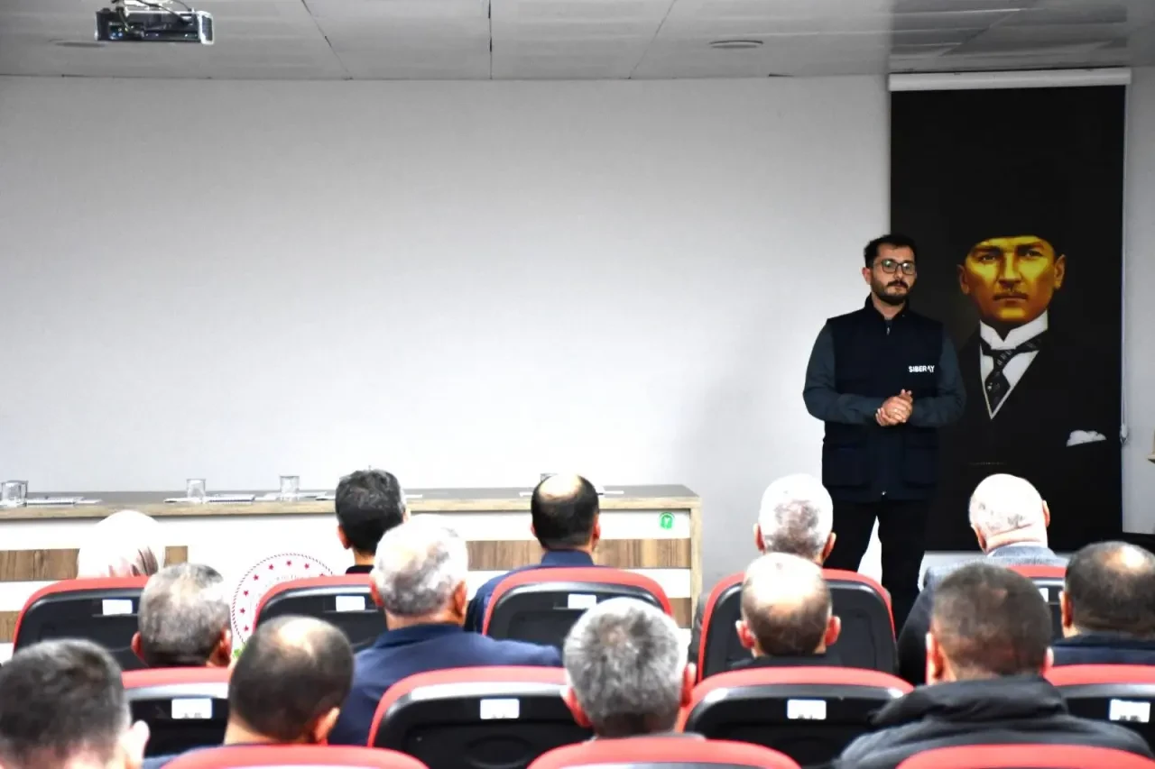 Gümüşhacıköy’de Bağımlılıkla ve Dolandırıcılıkla Ortak Mücadele 7