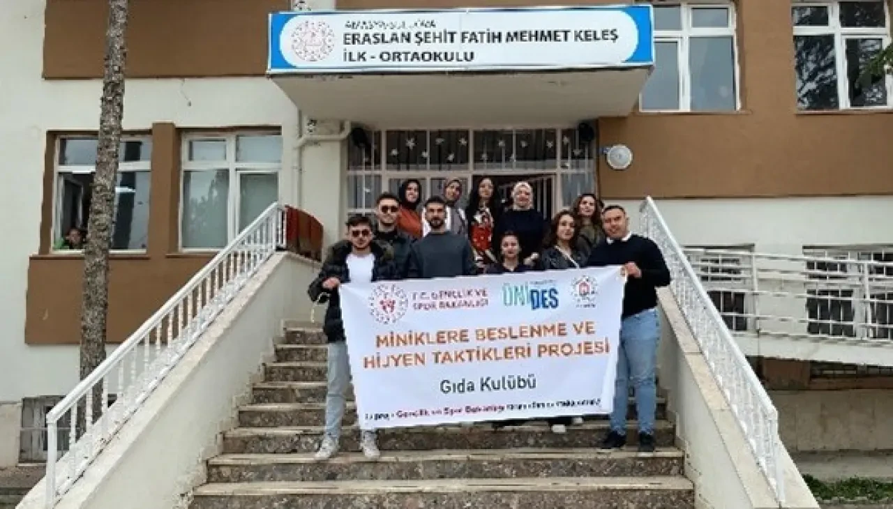 Amasya Üniversitesi’nden Miniklere Sağlıklı Yaşam Desteği: Beslenme ve Hijyen Seminerleri İlgi Gördü 3
