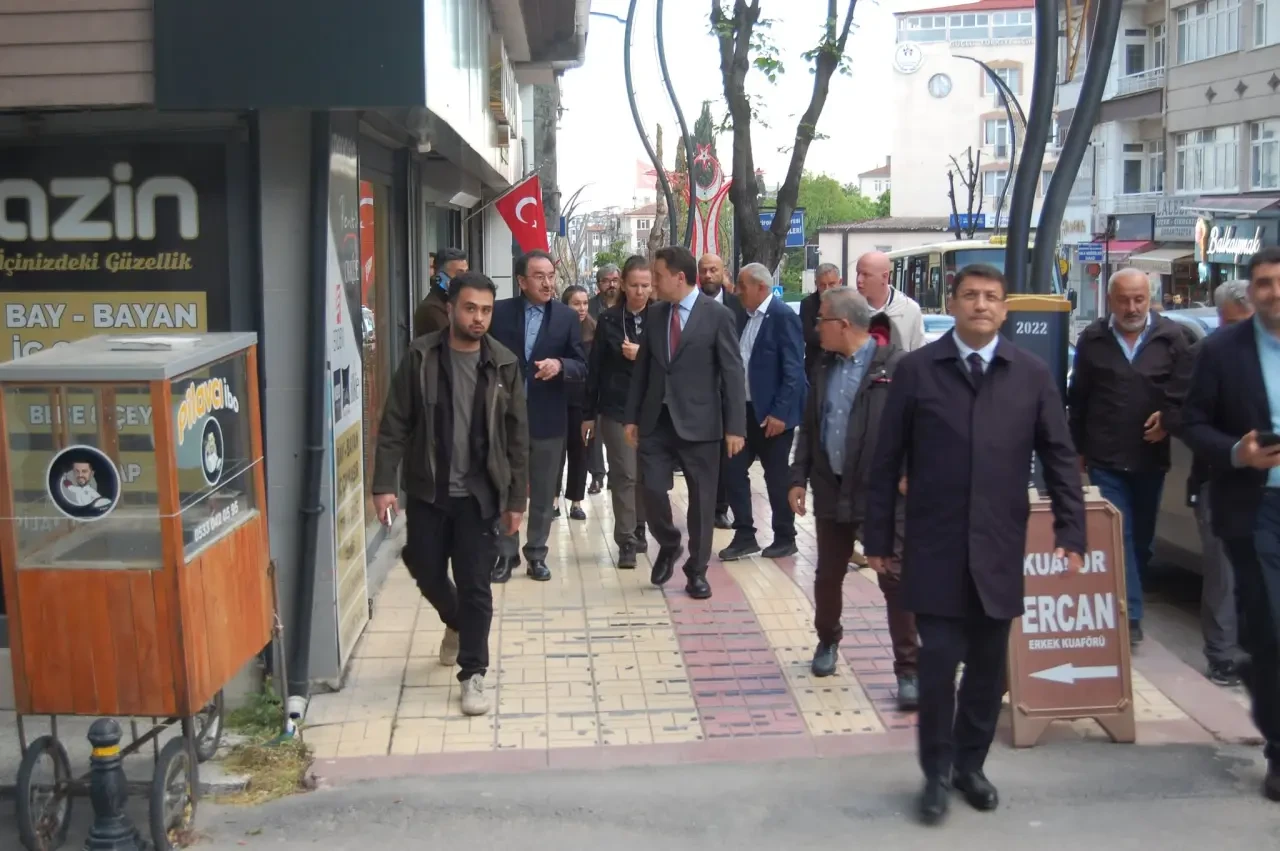 Babacan, Küçük Esnafın Sorunlarını Dinledi 1