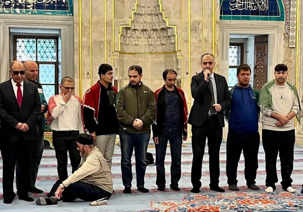İl Müftülüğü’nden Engelliler Haftası’na Duygu Dolu Program: Asker Kınasıyla Gurur Gecesi 1