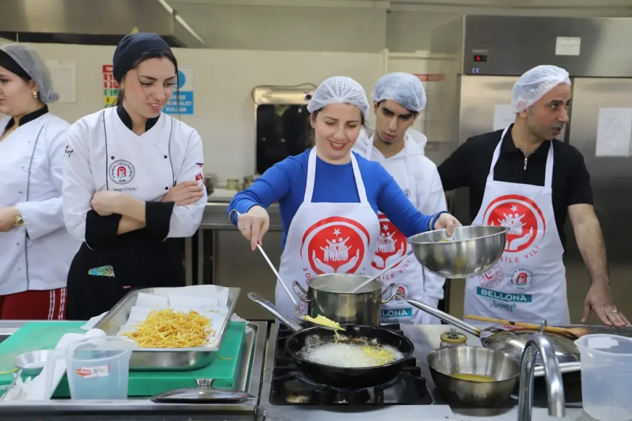 Amasya’da Aile Yılına Özel Yemek Yarışması: Yöresel Lezzetlerle Renkli Anlar 1