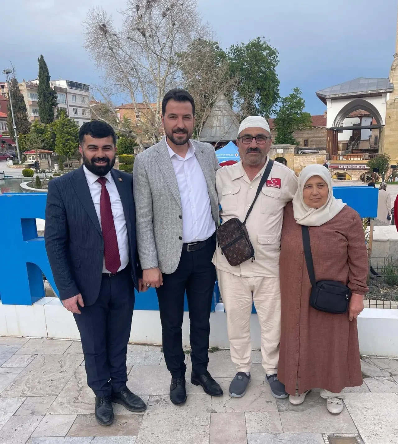 Başkan Emre Keleş, Hacı Adaylarını Dualarla Uğurladı 2