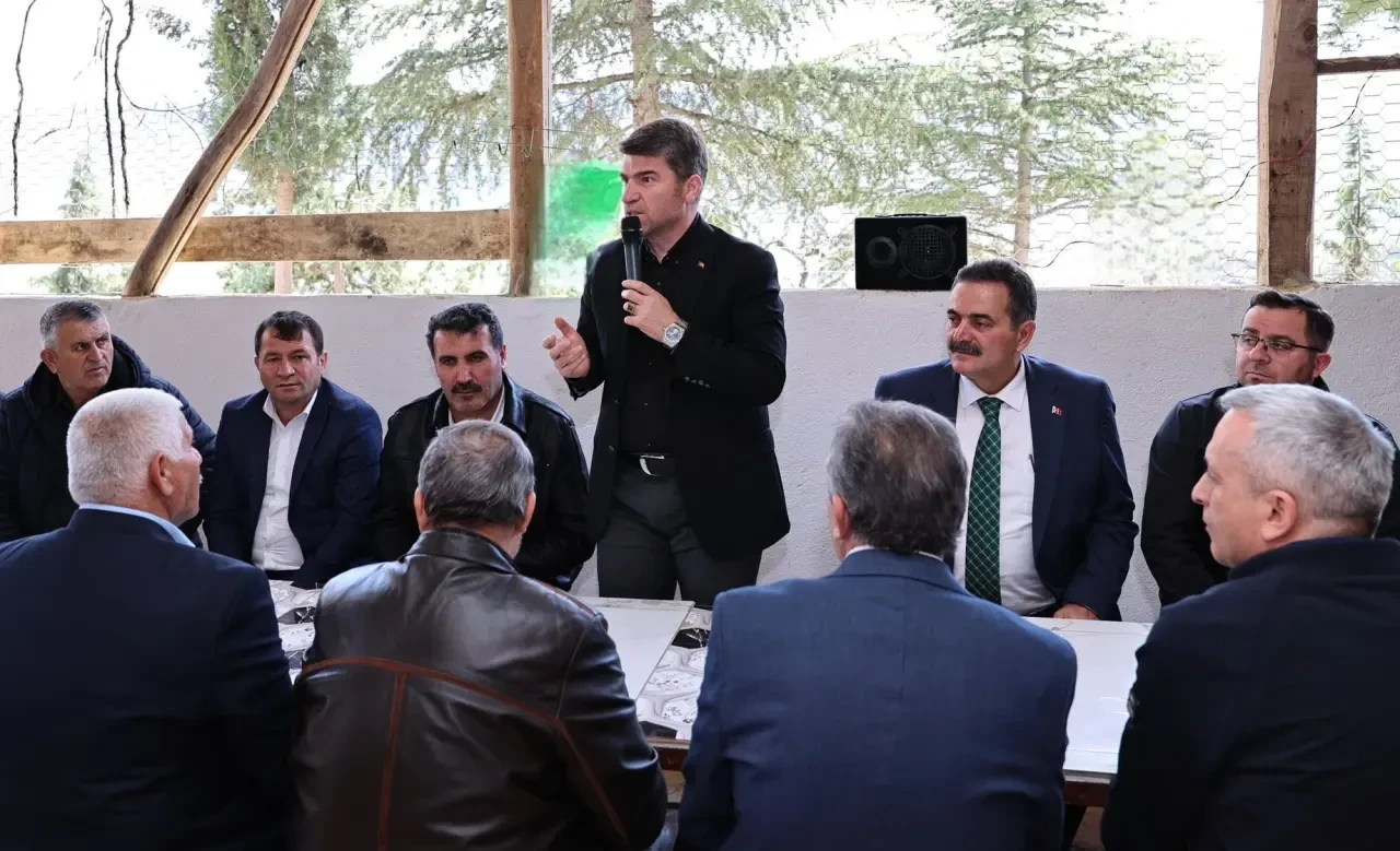 Amasya Protokolü Köylerde Vatandaşla Buluştu 1