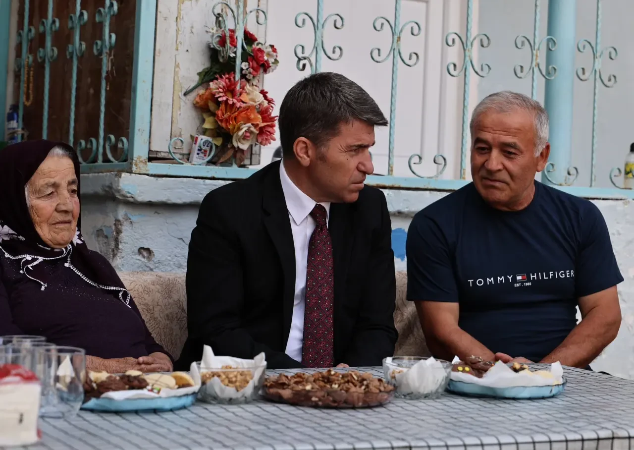 Amasya Valisi Önder Bakan’dan Şehit Annesine Anlamlı Ziyaret 2