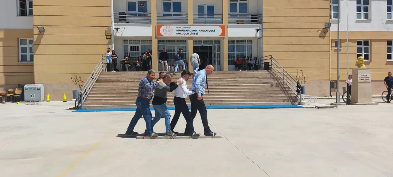 Hasan Coci Anadolu Lisesi’nde Hıdrellez Coşkusu Renkli Görüntülere Sahne Oldu 2