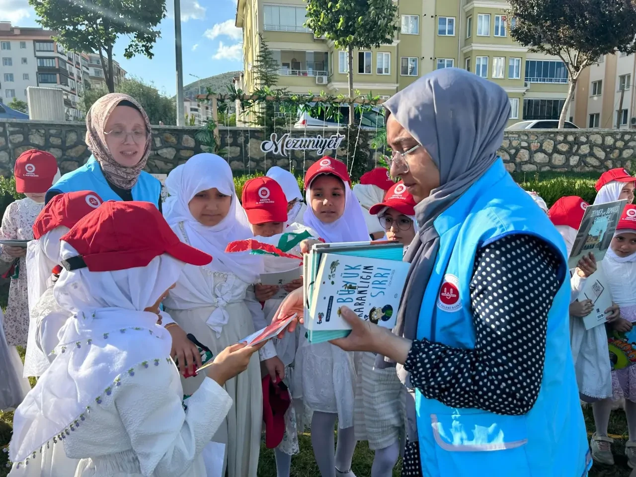 Amasya Hz. Ömer Kur’an Kursu’nda Mezuniyet Sevinci Yaşandı 3
