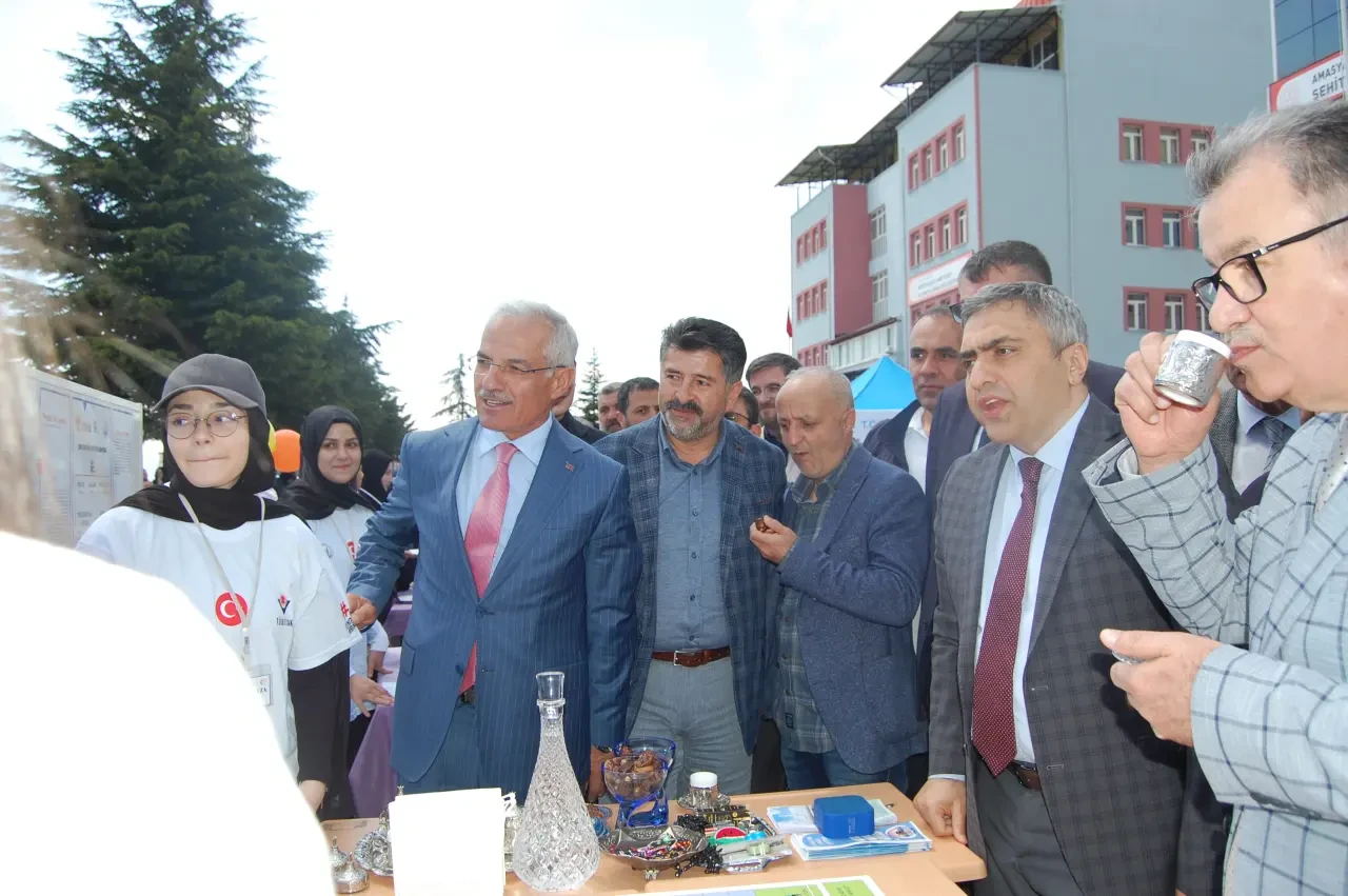 TÜBİTAK Şenliğiyle Merzifon’da Bilim Sahne Aldı 4