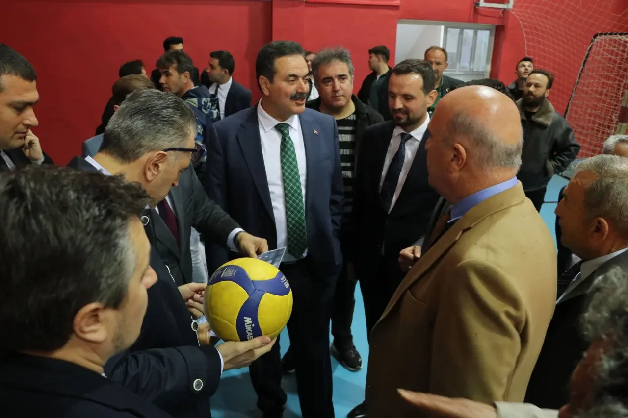 AK Parti Heyetinden Taşova Çıkarması: Vekillerden Kaymakamlık ve Köy Ziyaretleri 2