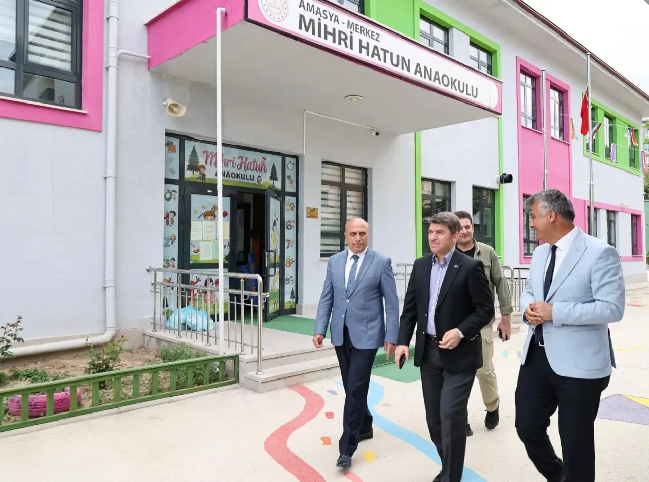 Vali Önder Bakan’dan Okullara Denetim Ziyareti: Eğitim Tesisleri Yerinde İncelendi 3