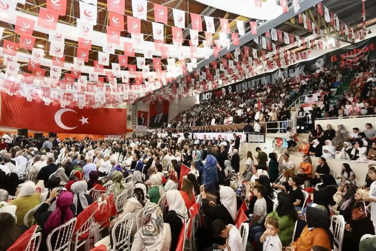 Yeniden Refah’tan Coşkulu Kongreye Tam Destek 1